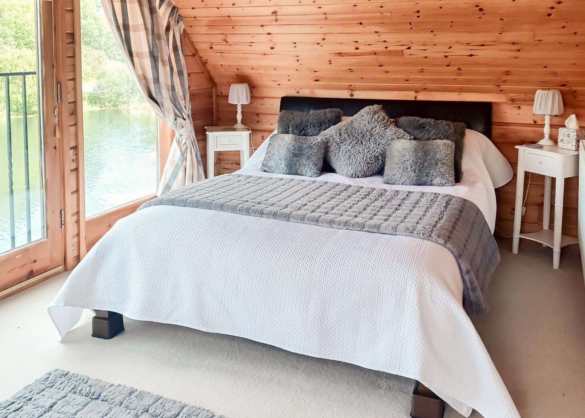 Anglesey Lakeside Lodges Menai Bridge Cameră foto